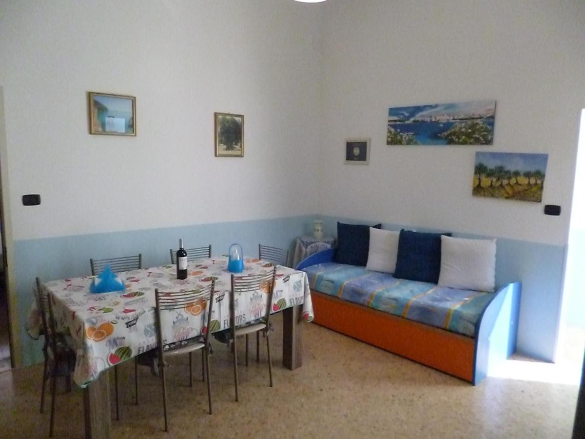 Вилла Casa A 30 M Dal Mare Сант-Исидоро Экстерьер фото